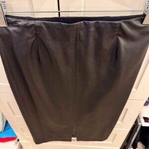Black leather pull-up pencil skirt